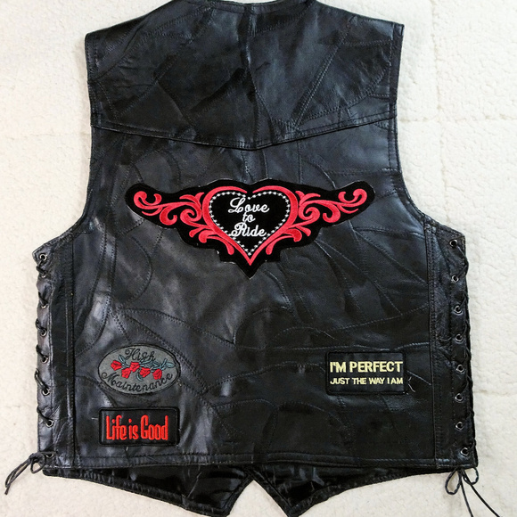 Biker Motorcycle Black Leather Vest w/ Patches Med - Picture 2 of 8
